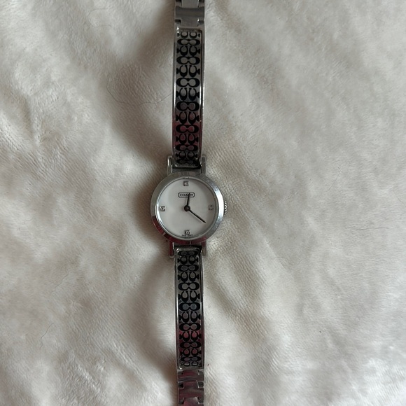 Coach Silver and black pattern bracelet watch - Picture 3 of 3